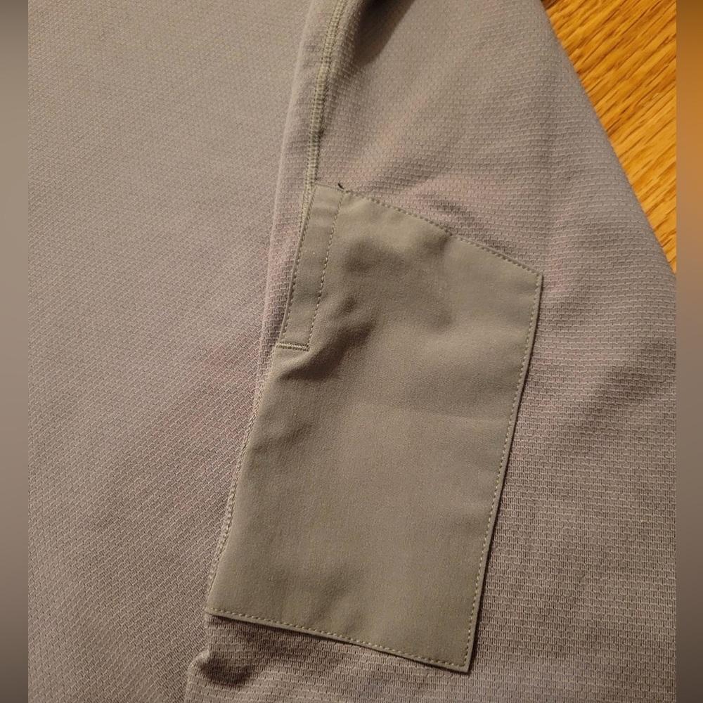 Nike Training Top - Picture 5 of 5